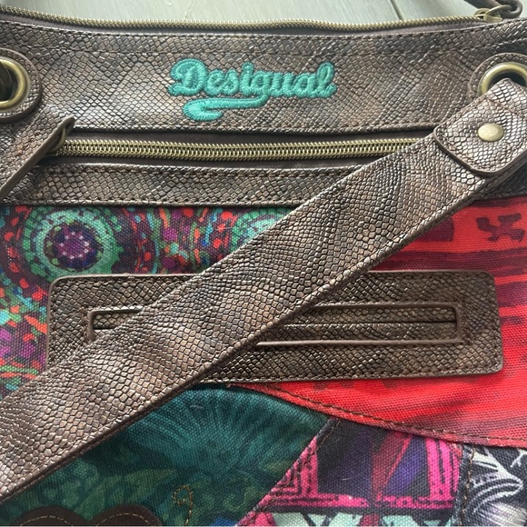 Desigual Crossbody Bag Patchwork Butterfly Adjustable Boho Embroidered NWOT - Picture 6 of 6